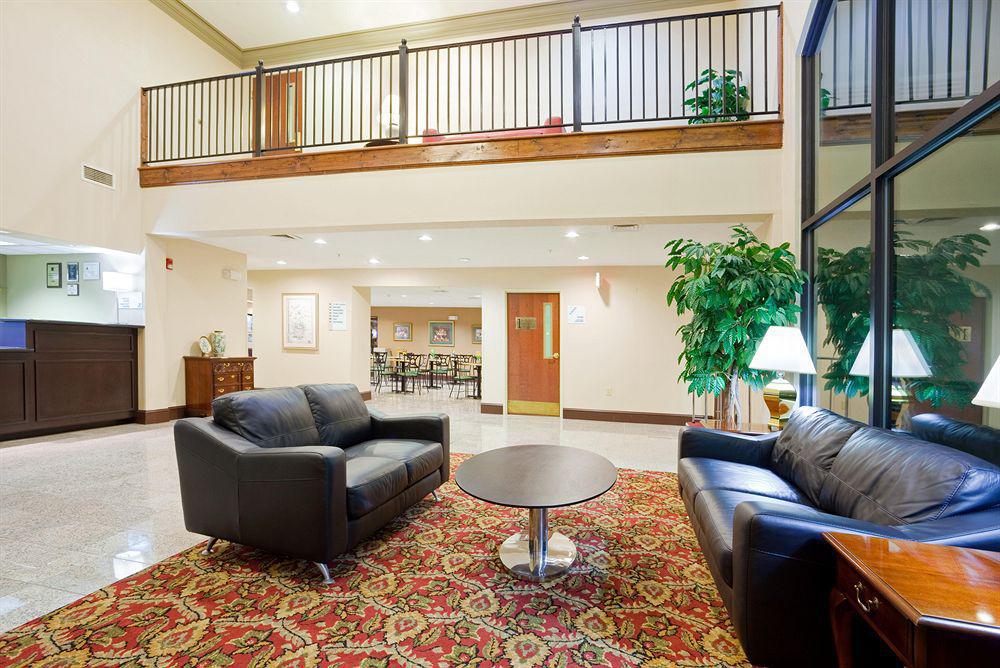 Hotel Country & By Radisson, Dunn, Nc Dunn