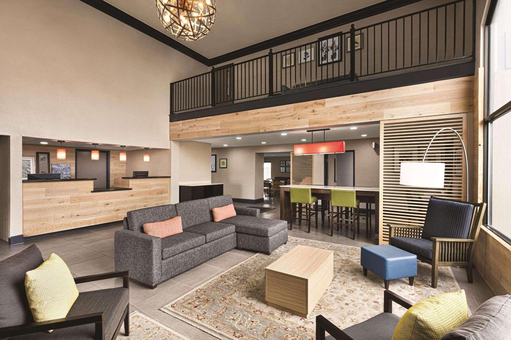 Country & By Radisson, Dunn, Nc Hotel 3*
