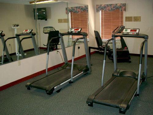 Country & By Radisson, Dunn, Nc Dunn